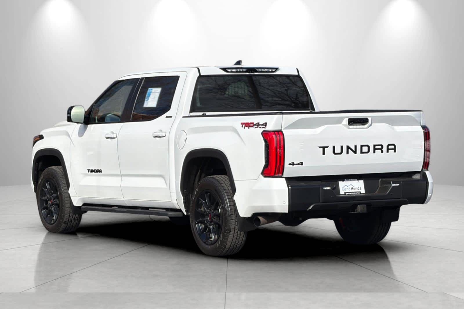 Thumbnail: 2024 Toyota Tundra - 6