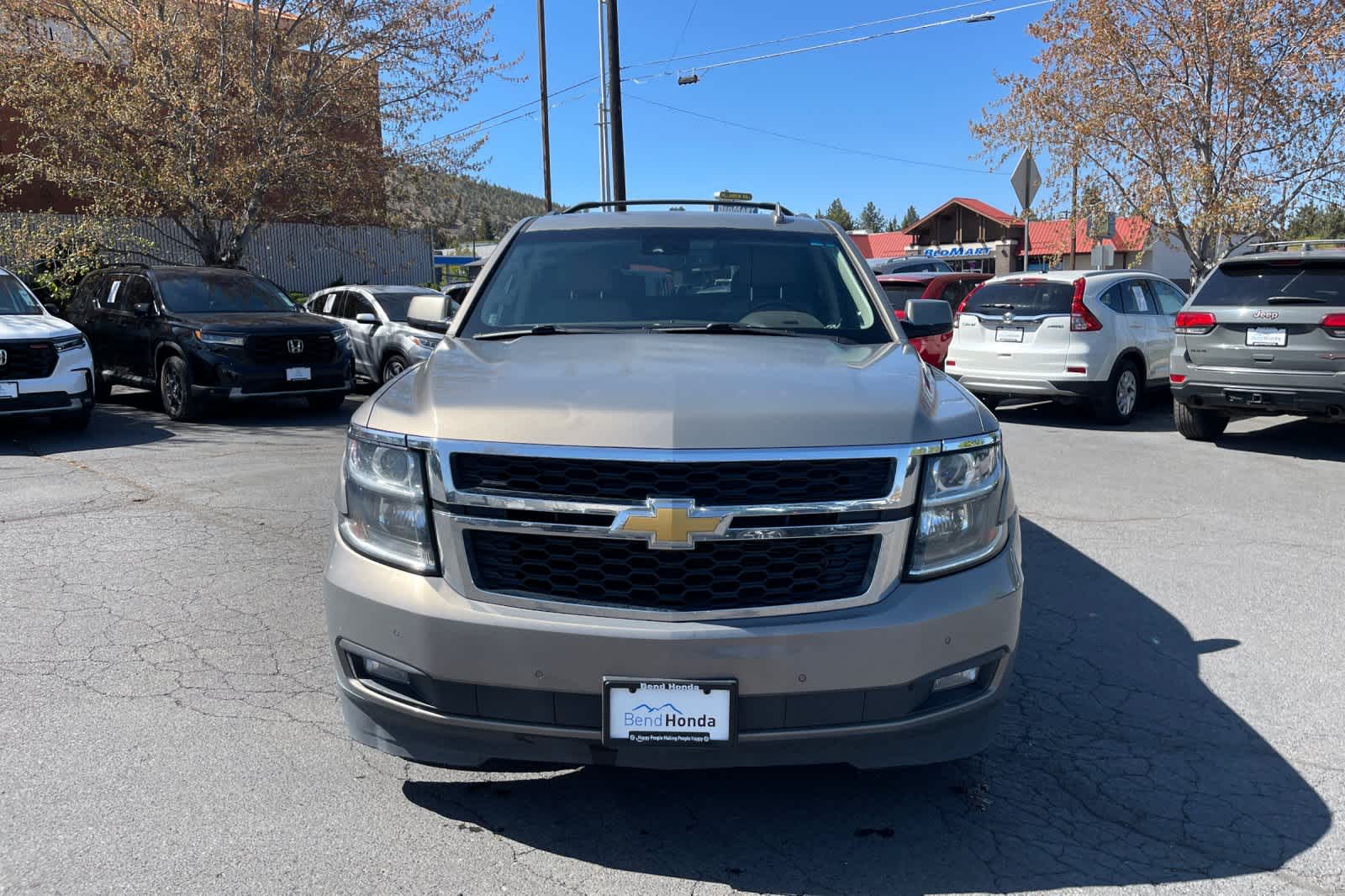 Thumbnail: 2017 Chevrolet Tahoe - 8