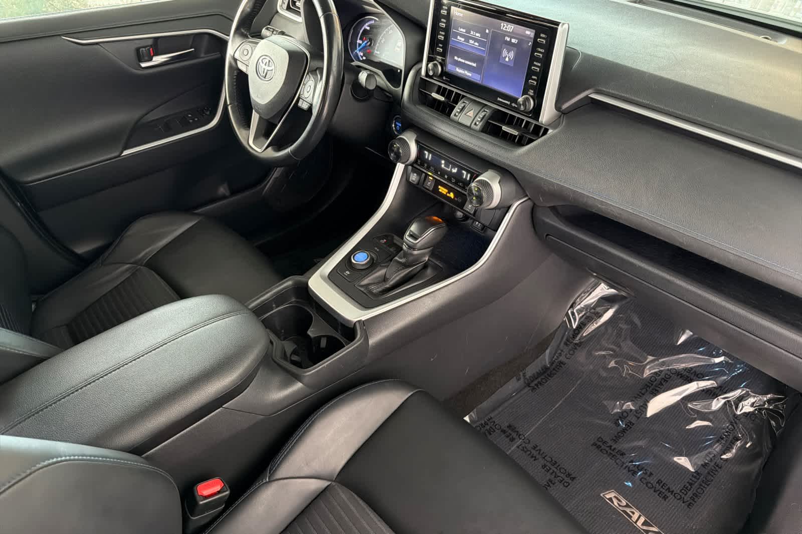 Thumbnail: 2019 Toyota RAV4 - 19