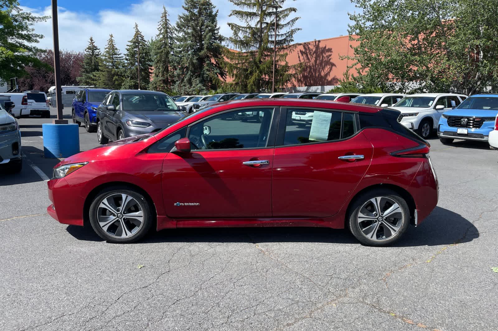 Thumbnail: 2018 Nissan Leaf - 2
