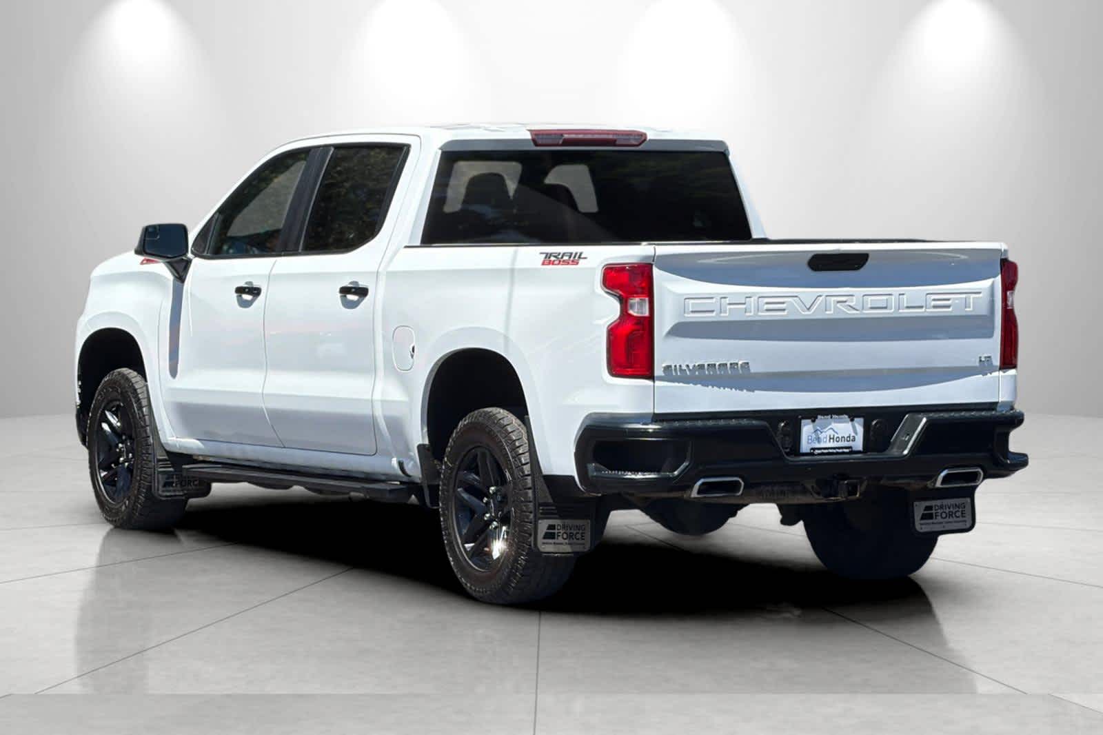 Thumbnail: 2019 Chevrolet Silverado 1500 - 5