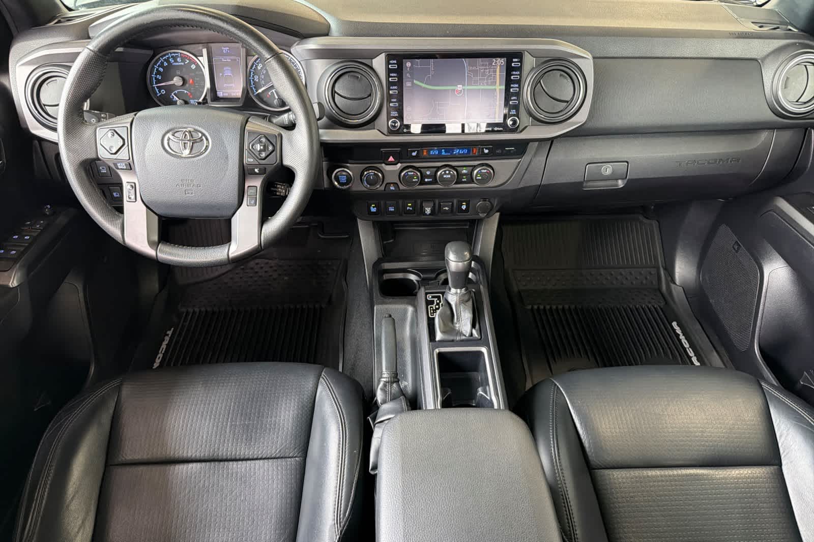 Thumbnail: 2020 Toyota Tacoma - 3