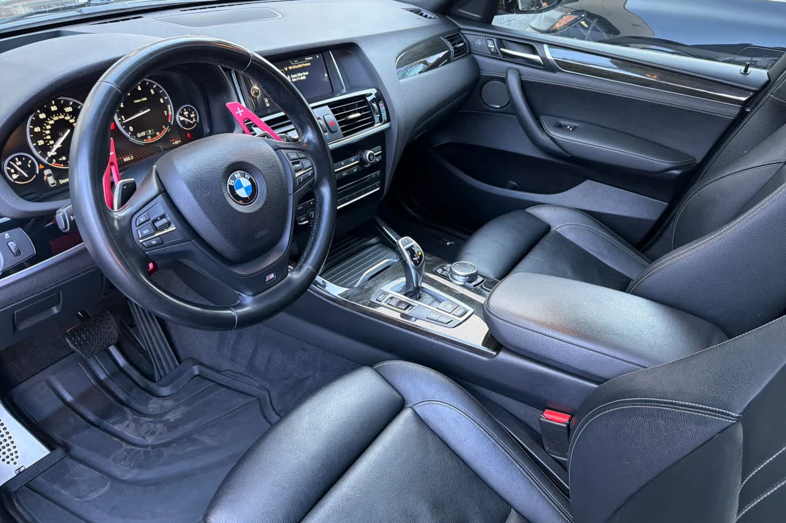 Thumbnail: 2016 BMW X4 - 13