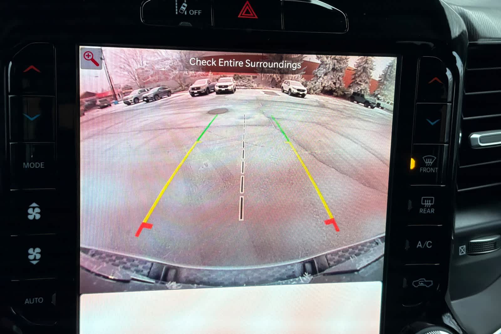 Thumbnail: 2025 RAM 1500 - 21