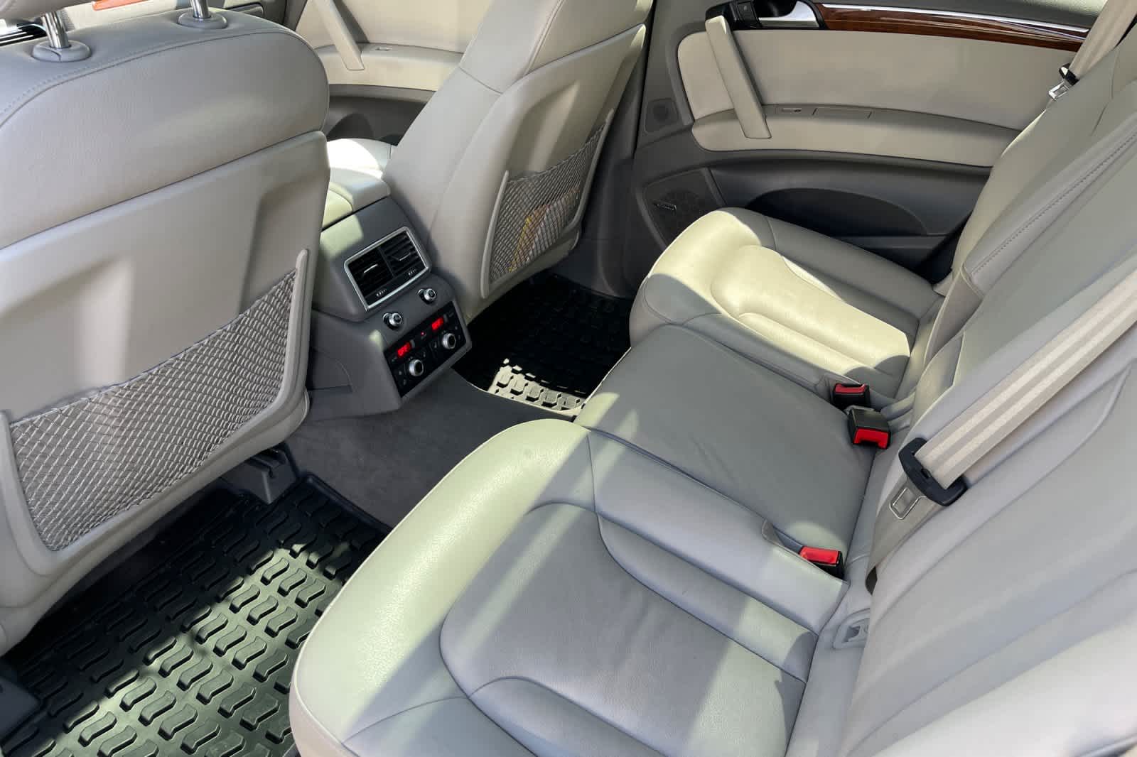 Thumbnail: 2014 Audi Q7 - 10
