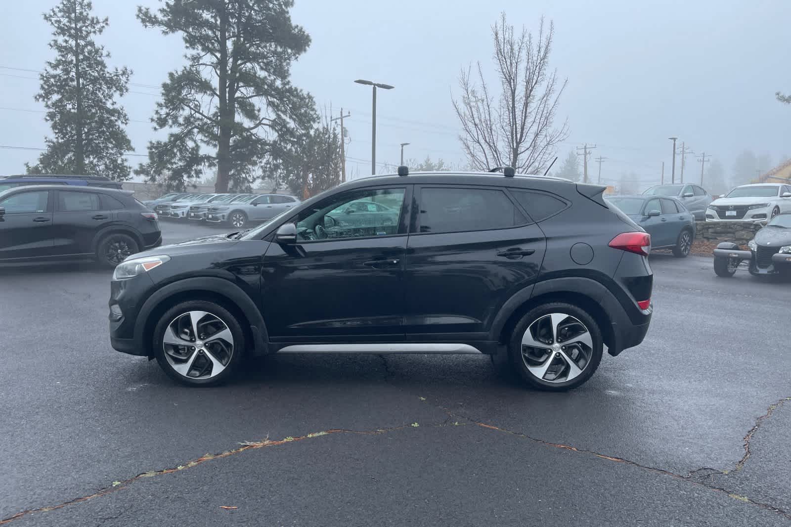 Thumbnail: 2017 Hyundai Tucson - 2