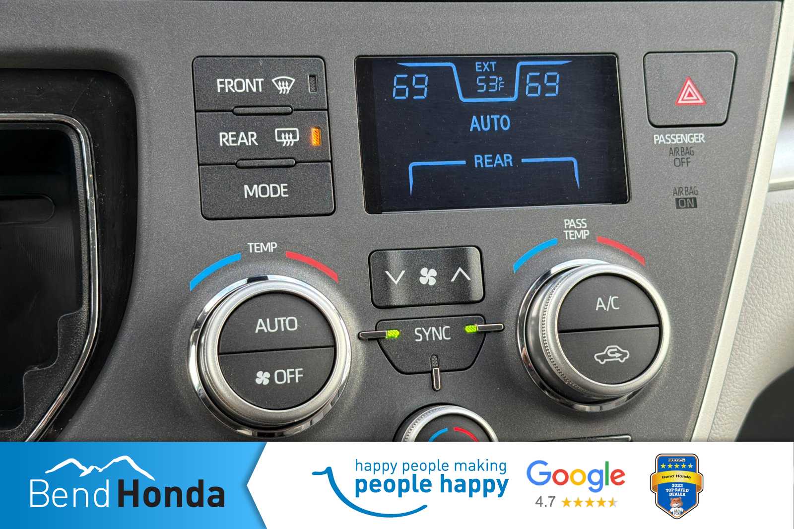 Thumbnail: 2020 Toyota Sienna - 22