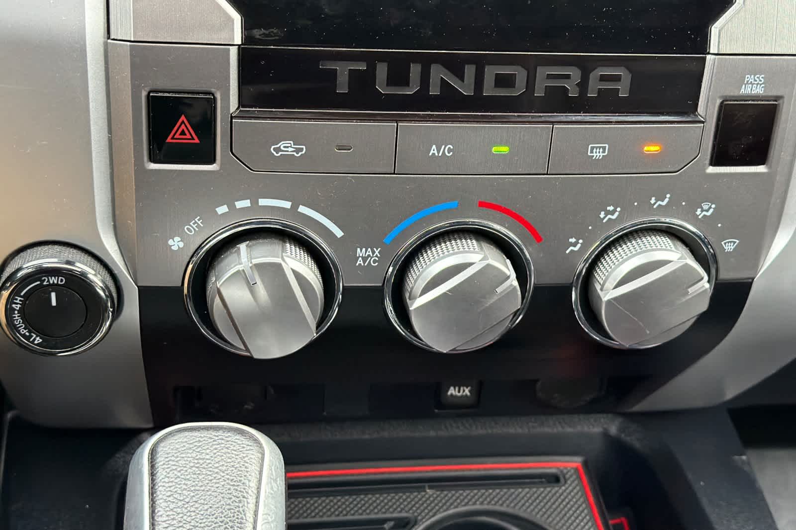 Thumbnail: 2019 Toyota Tundra - 21