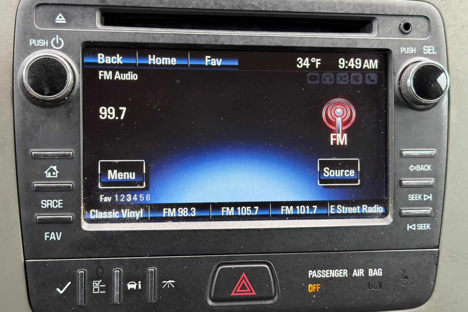 Thumbnail: 2013 Chevrolet Traverse - 21