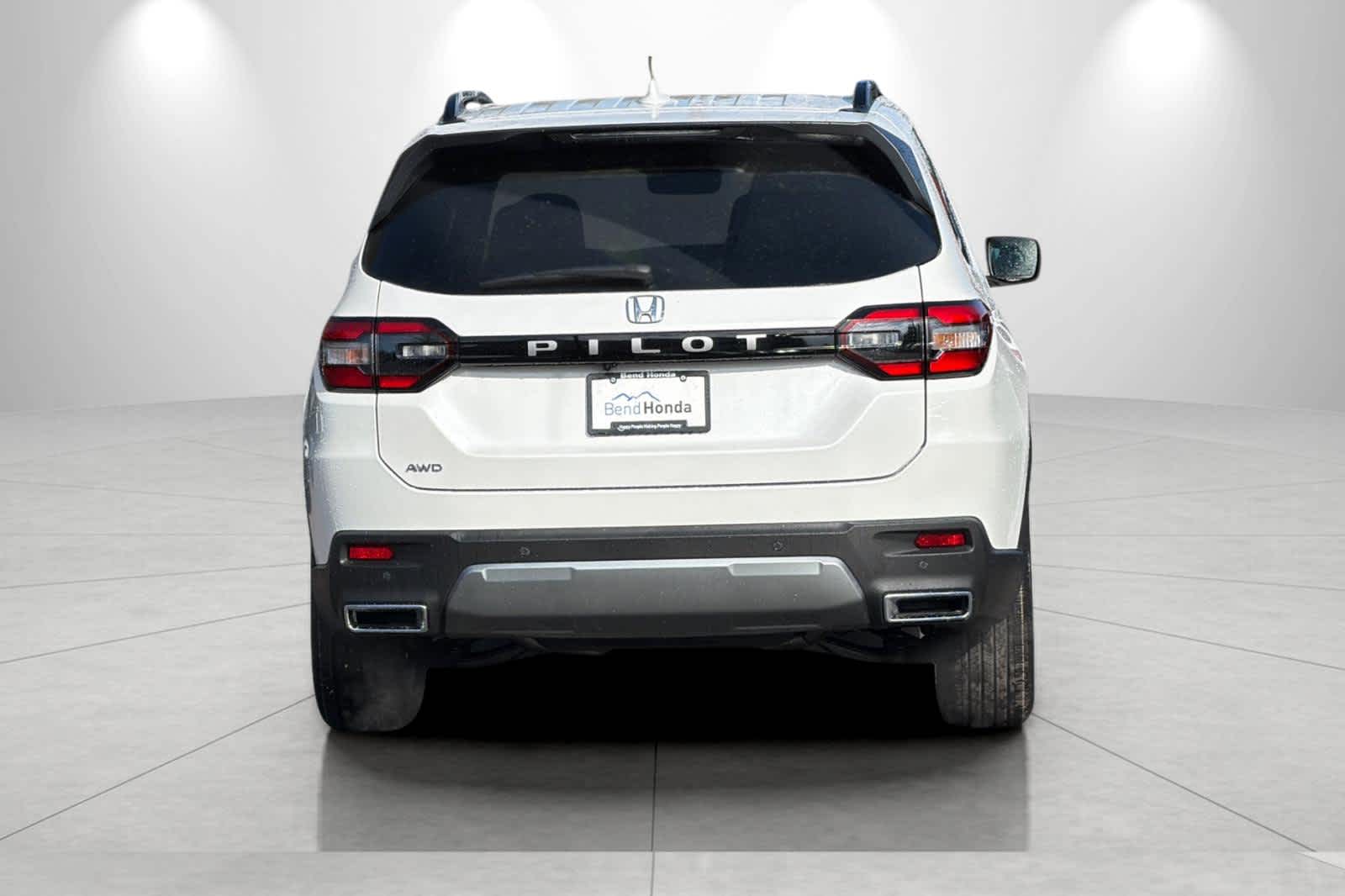 Thumbnail: 2026 Honda Pilot - 7