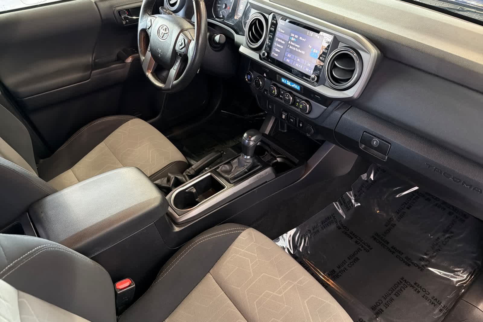 Thumbnail: 2022 Toyota Tacoma - 17