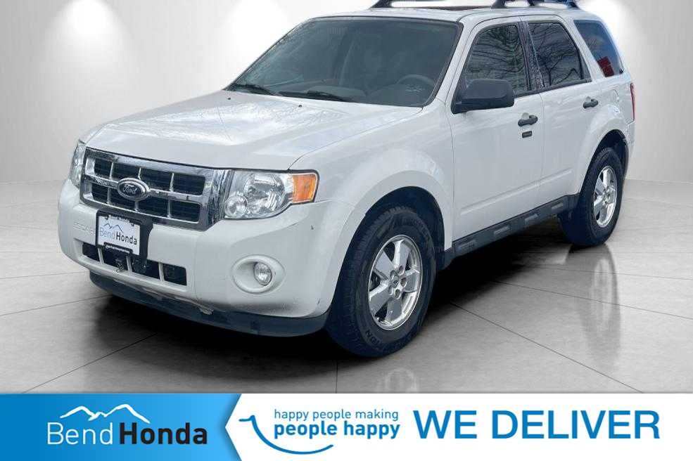 Thumbnail: 2012 Ford Escape - 1