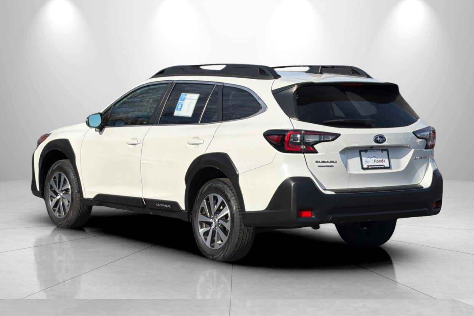 Thumbnail: 2023 Subaru Outback - 6