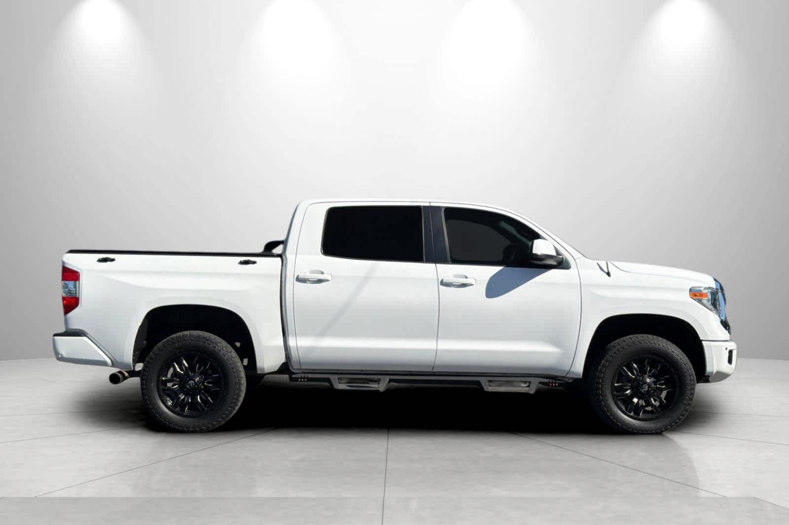 Thumbnail: 2018 Toyota Tundra - 7