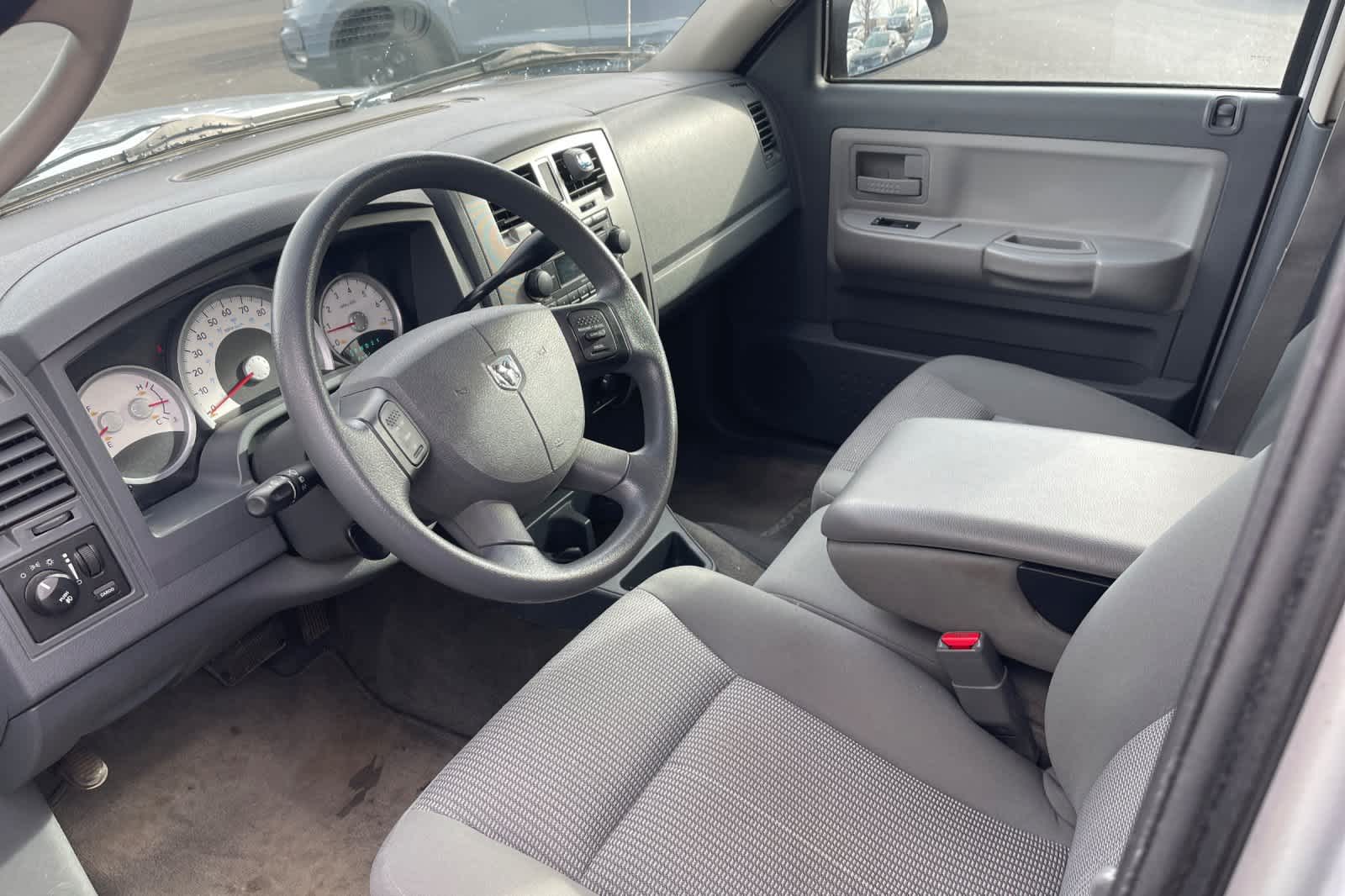 Thumbnail: 2007 Dodge Dakota - 13