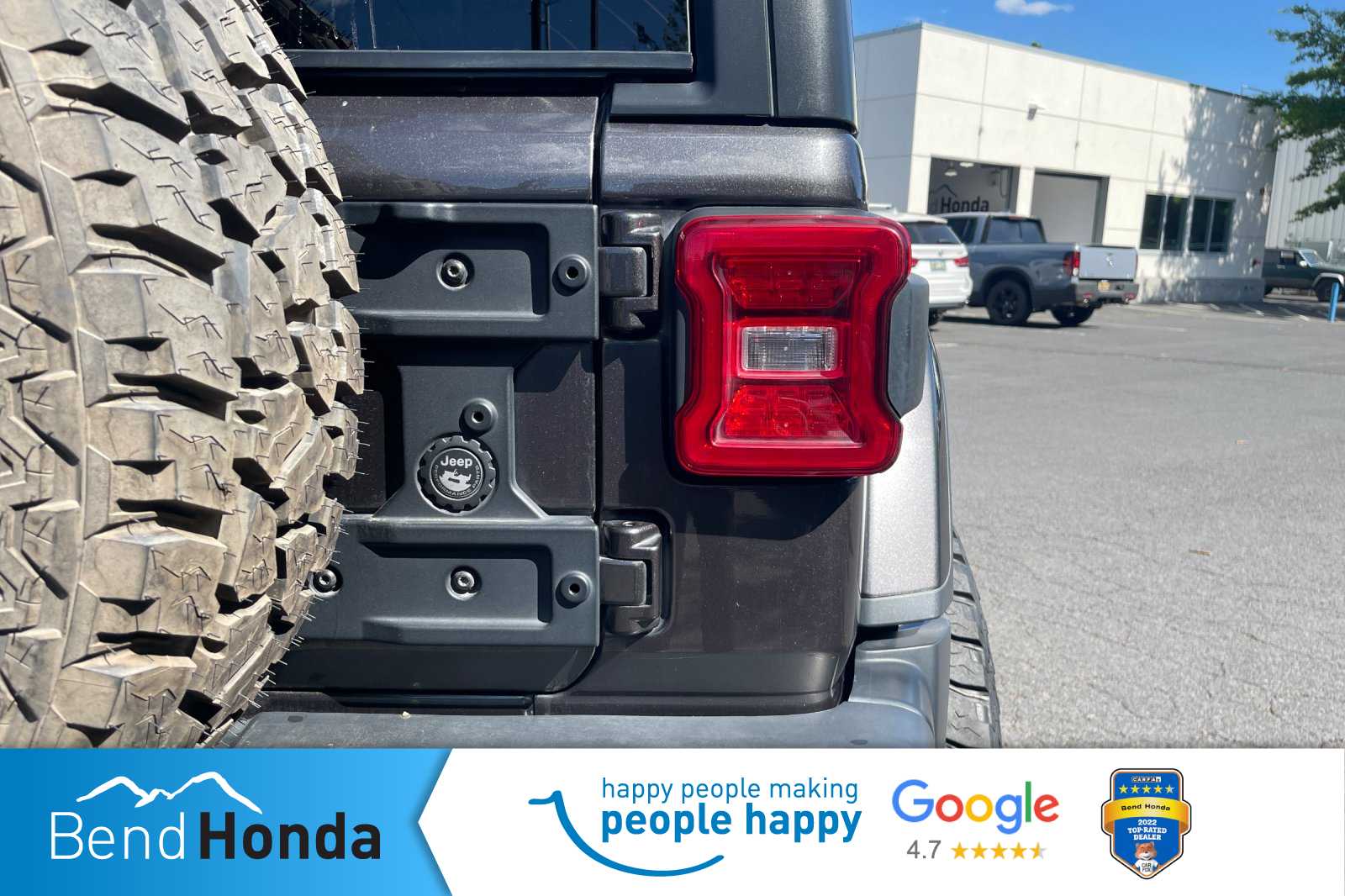 Thumbnail: 2018 Jeep Wrangler - 12
