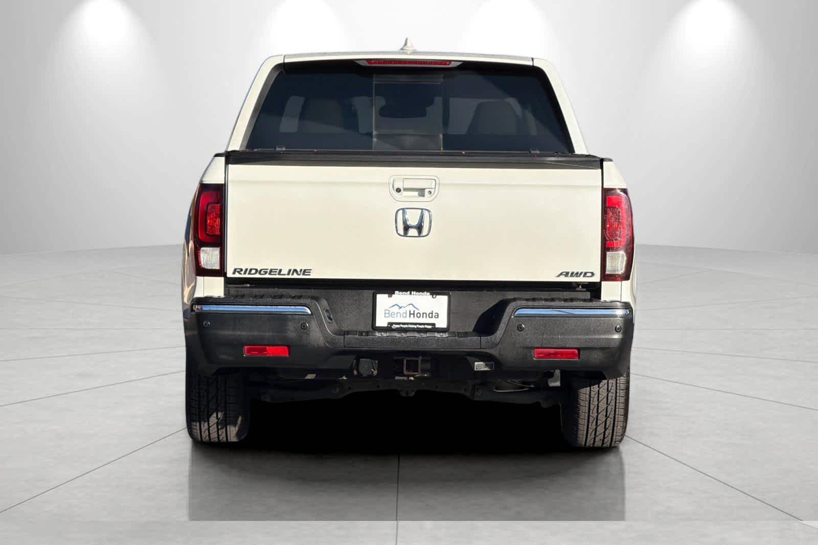 Thumbnail: 2017 Honda Ridgeline - 6