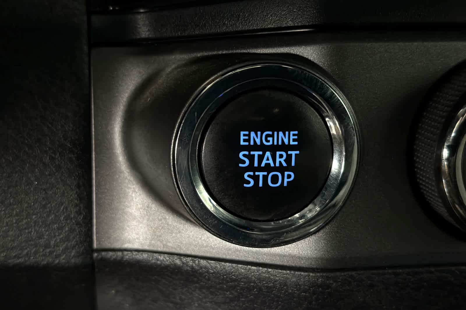 Thumbnail: 2017 Toyota Tacoma - 24