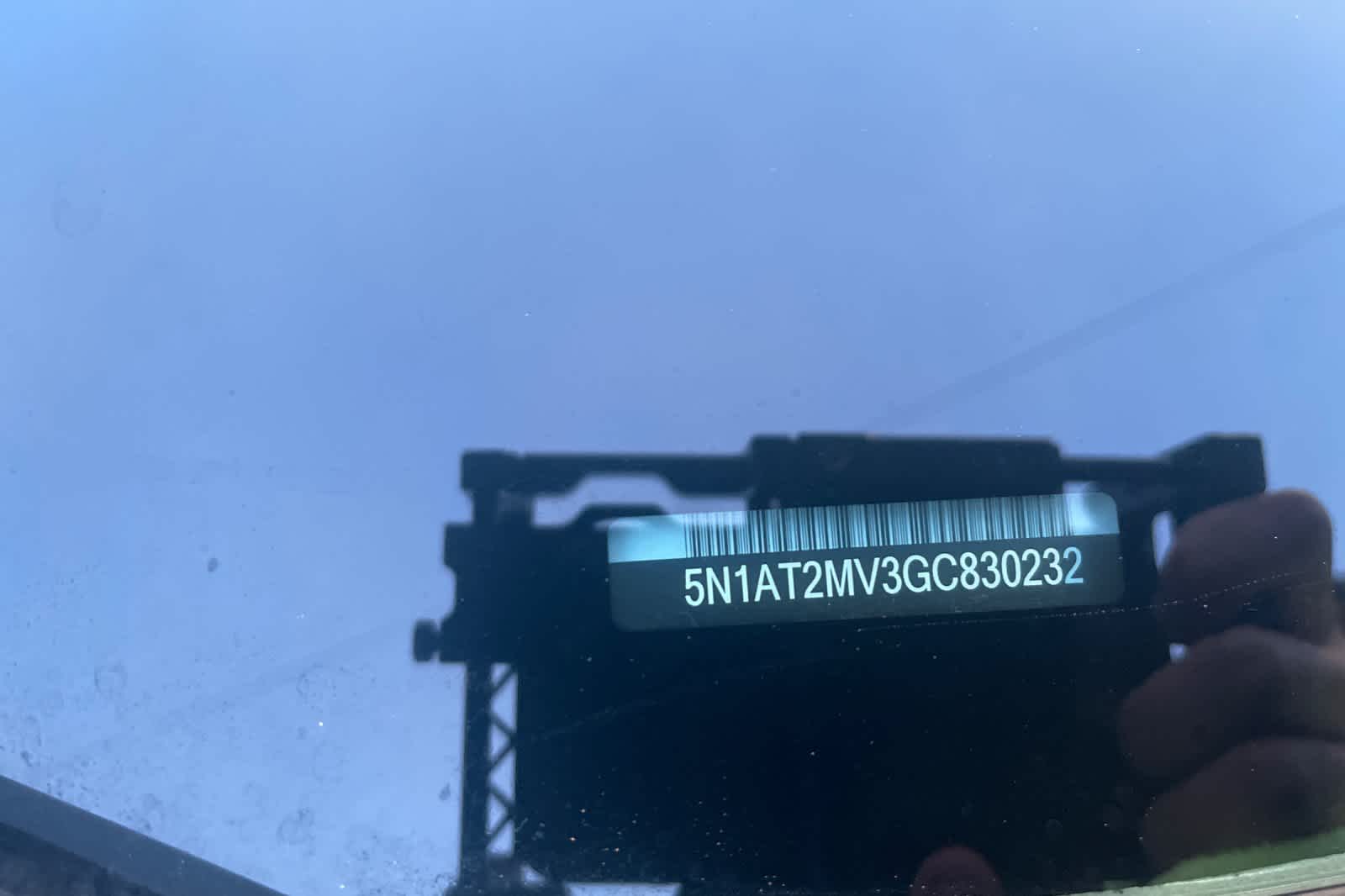 Thumbnail: 2016 Nissan Rogue - 16