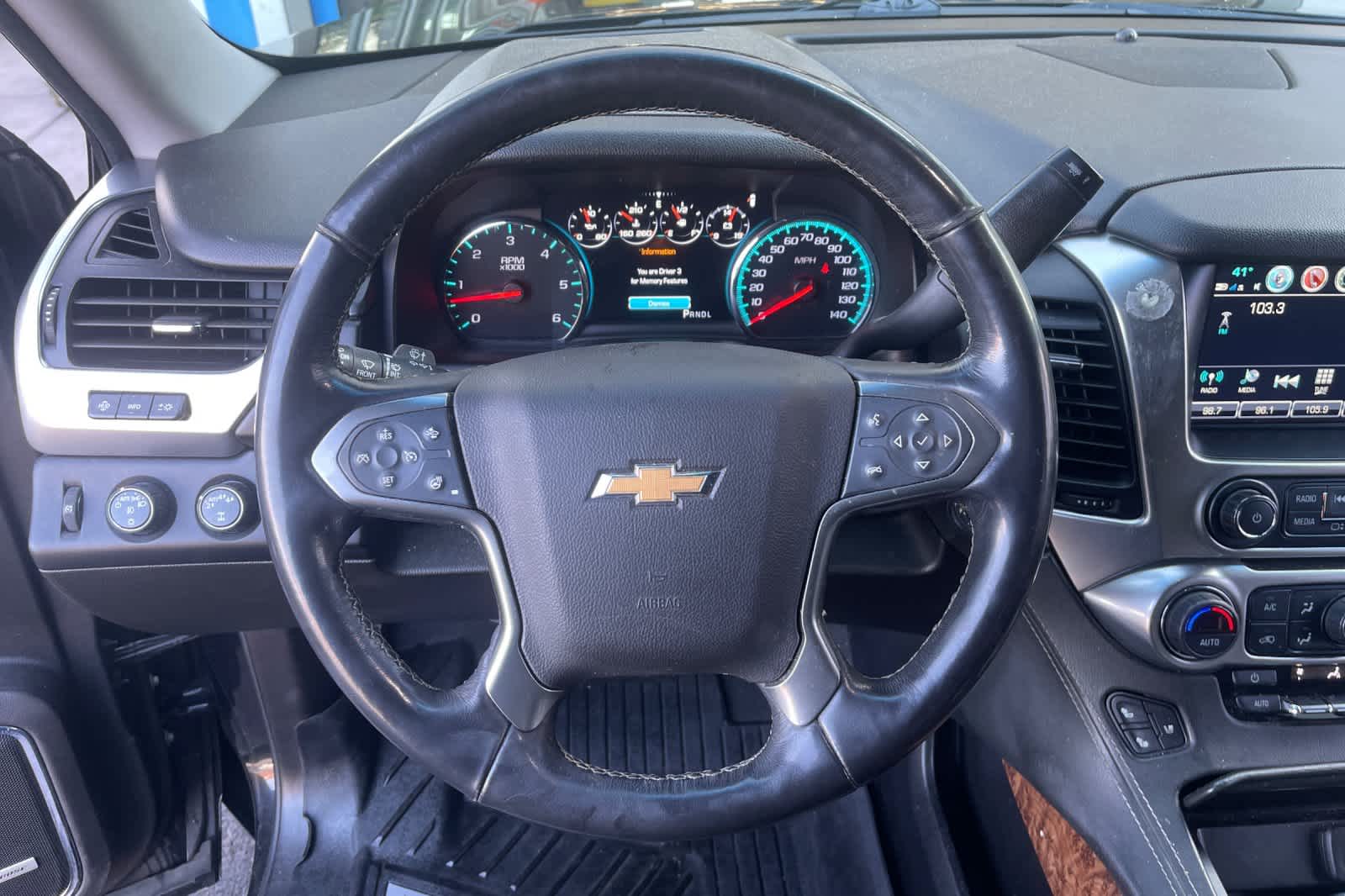 Thumbnail: 2019 Chevrolet Tahoe - 14