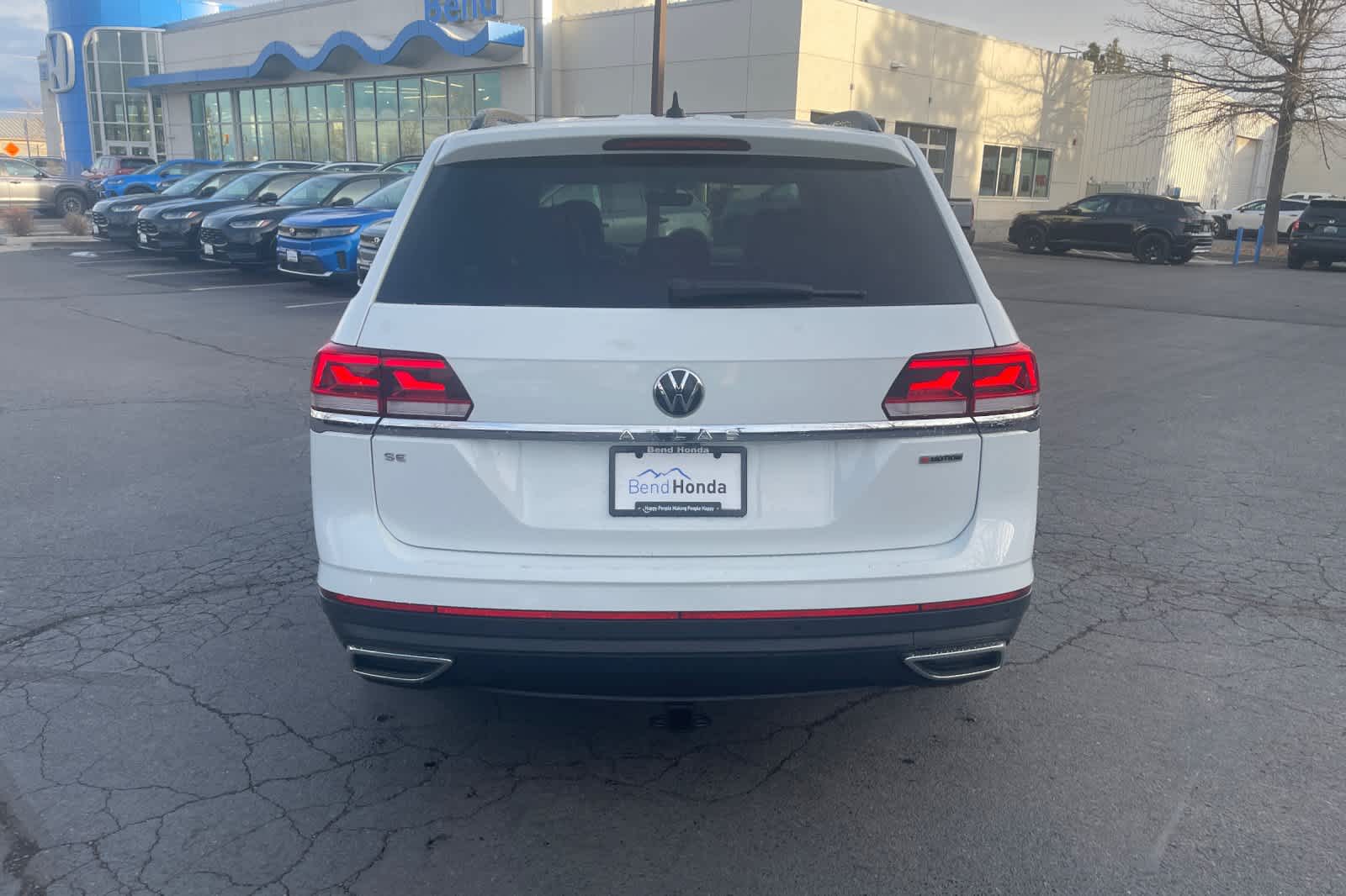 Thumbnail: 2022 Volkswagen Atlas - 7