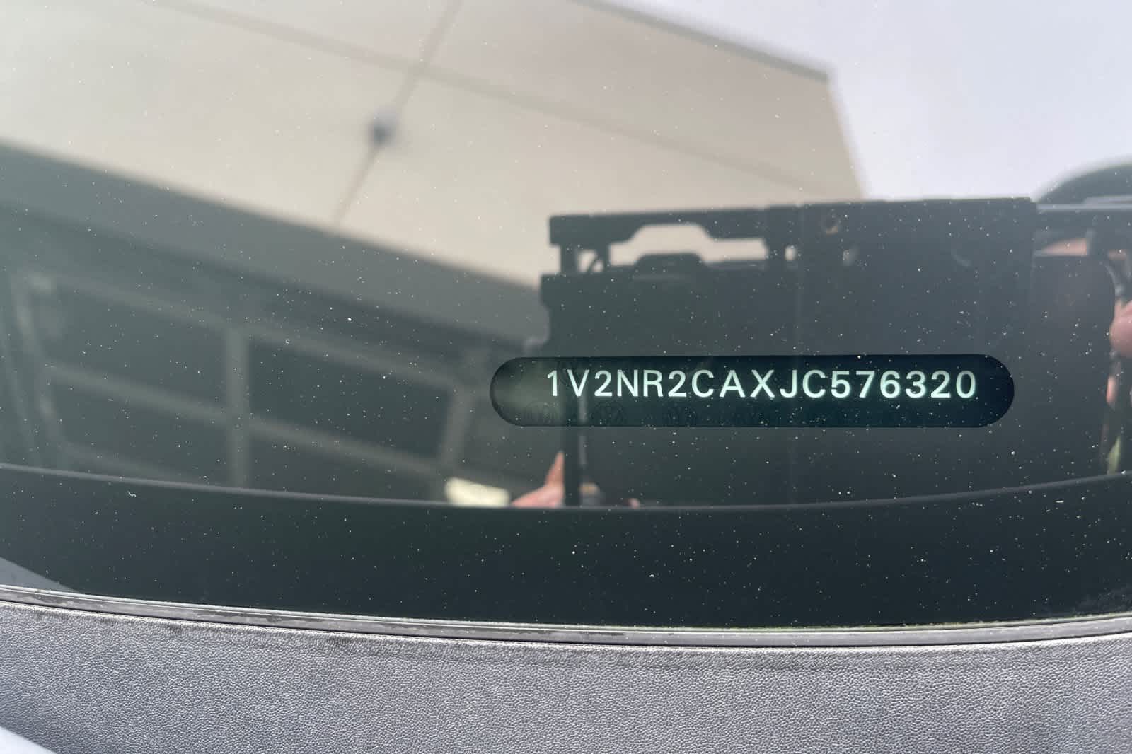 Thumbnail: 2018 Volkswagen Atlas - 16