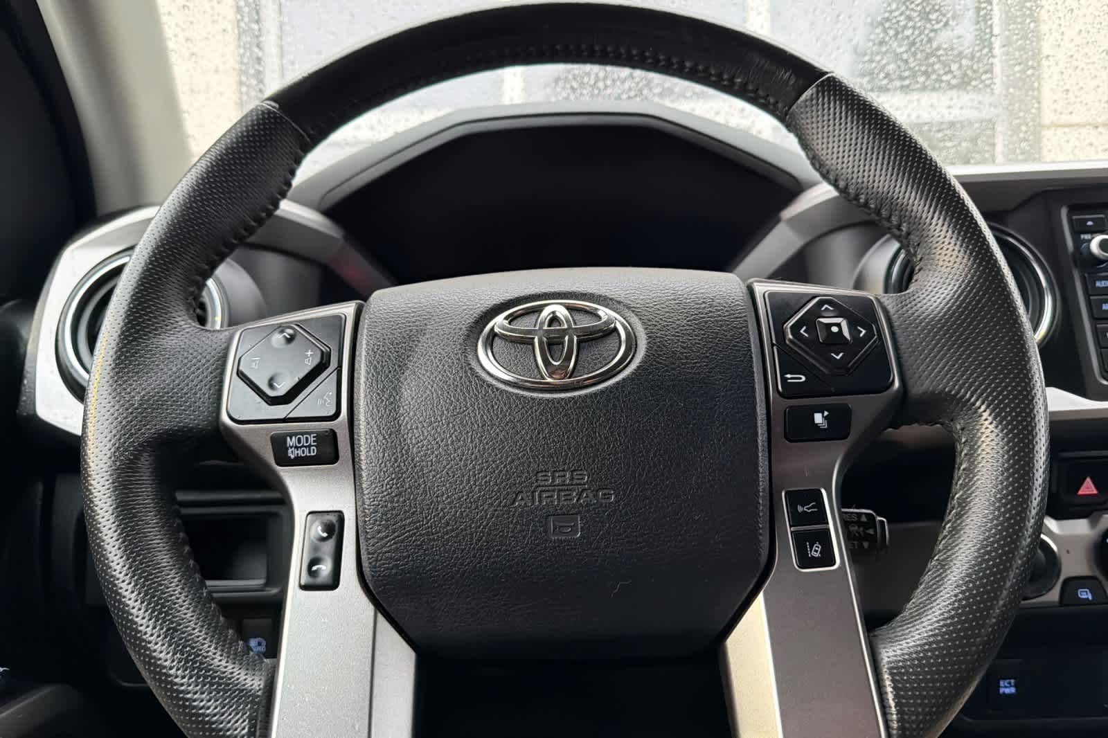 Thumbnail: 2019 Toyota Tacoma - 22