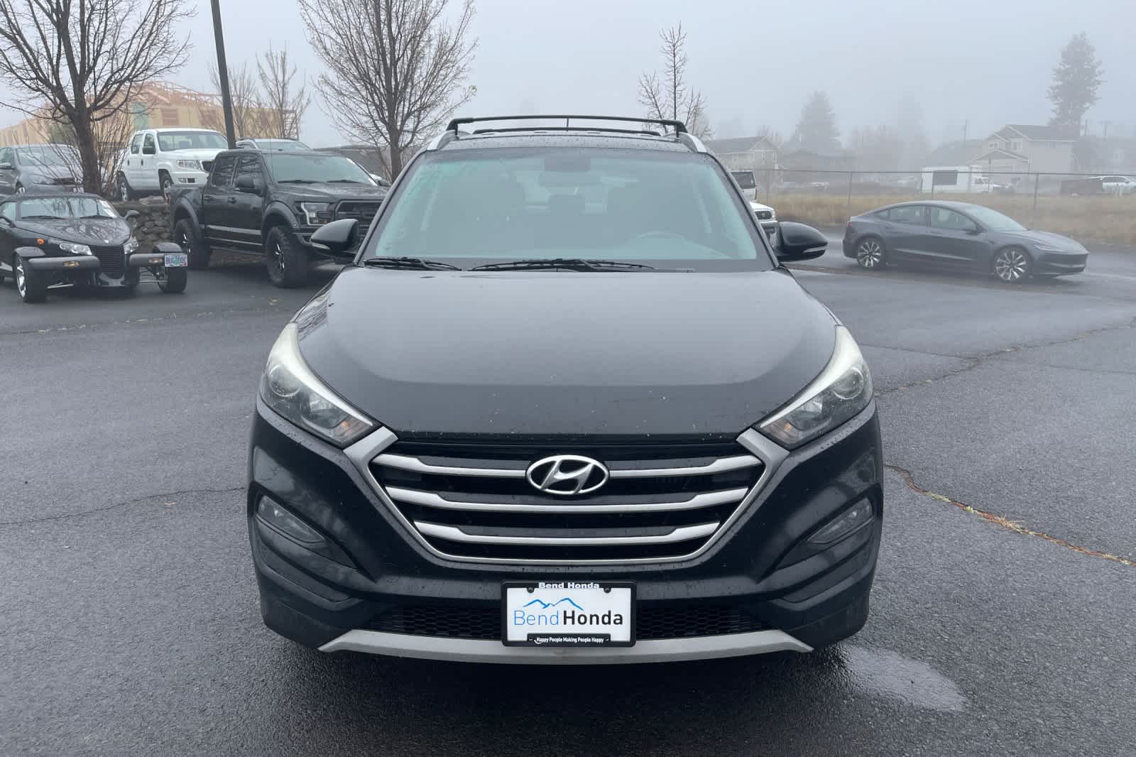 Thumbnail: 2017 Hyundai Tucson - 8