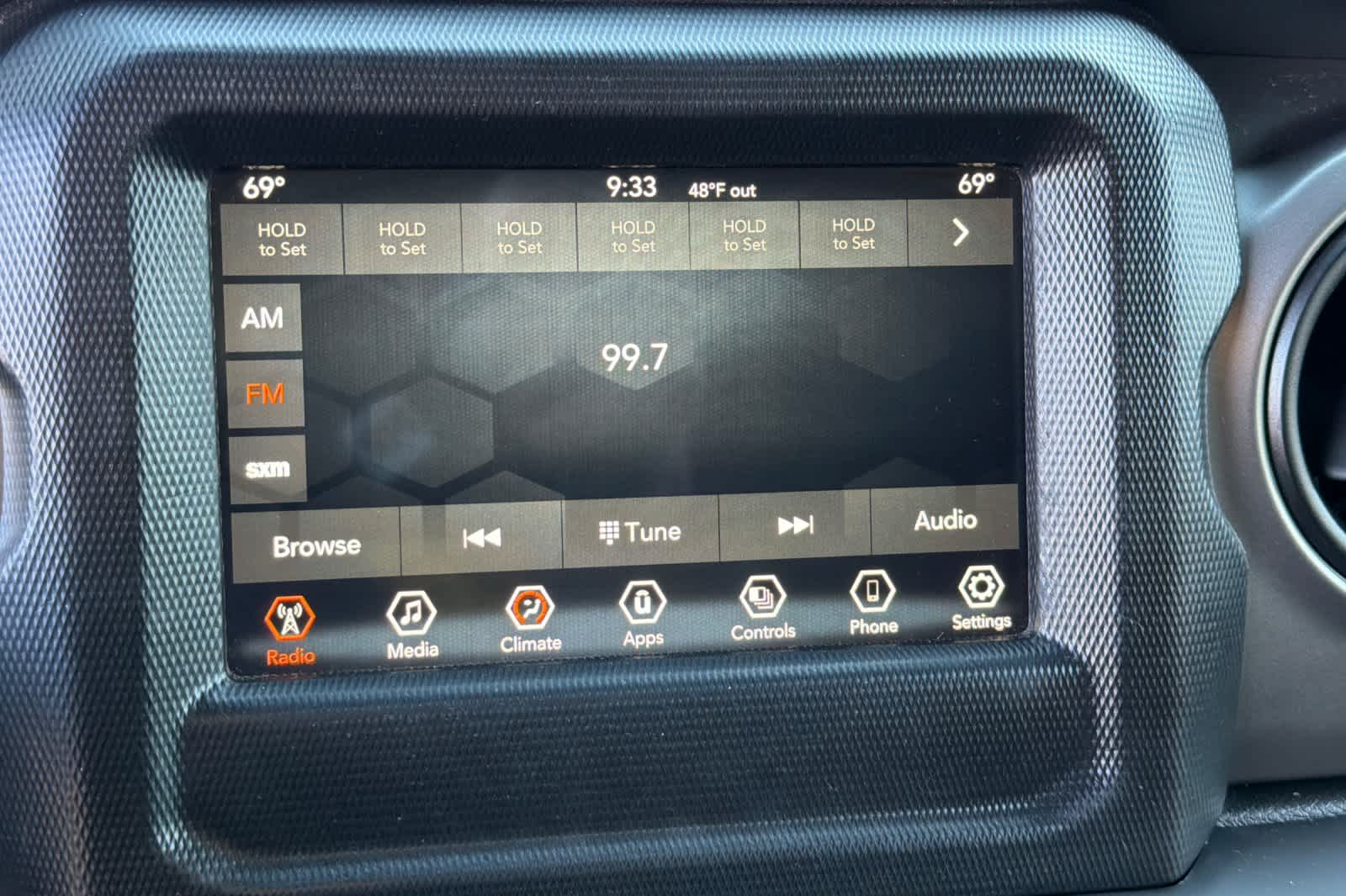 Thumbnail: 2021 Jeep Wrangler - 20