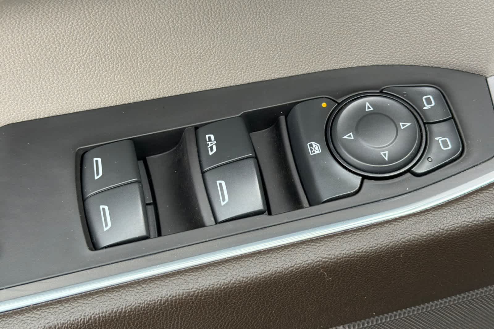 Thumbnail: 2024 Chevrolet Silverado 1500 - 15