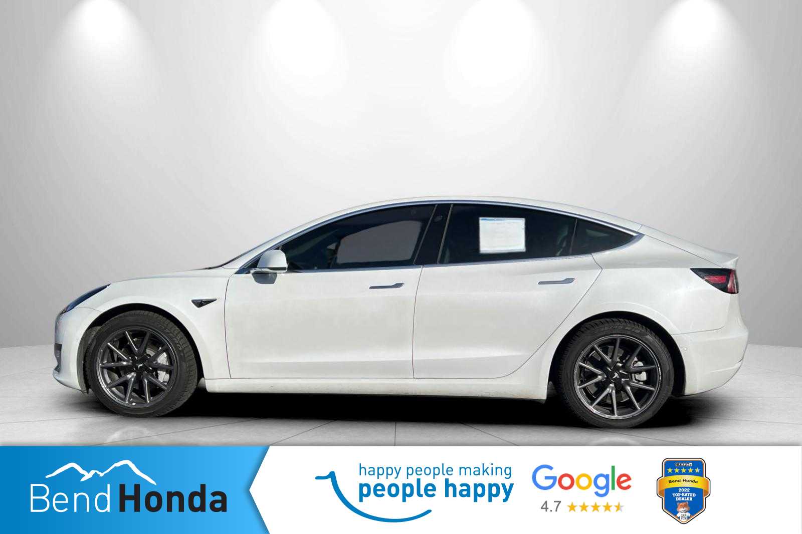 Thumbnail: 2019 Tesla Model 3 - 5