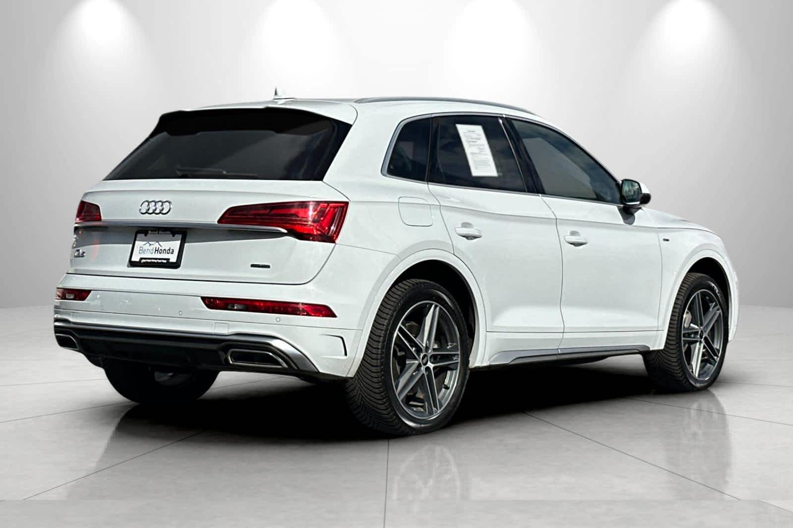 Thumbnail: 2021 Audi Q5 - 2