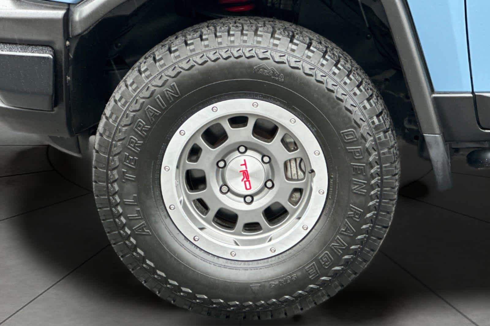 Thumbnail: 2014 Toyota FJ Cruiser - 11