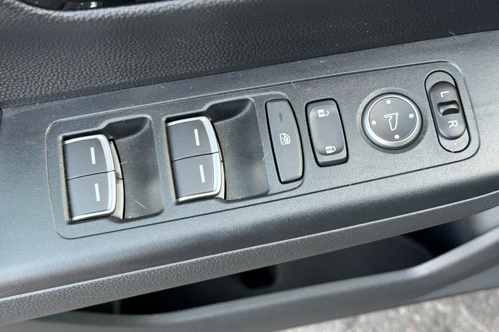 Thumbnail: 2024 Honda CR-V - 15