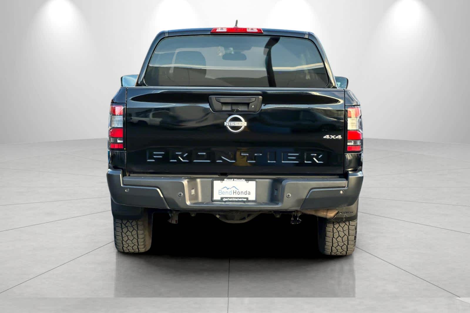 Thumbnail: 2022 Nissan Frontier - 7