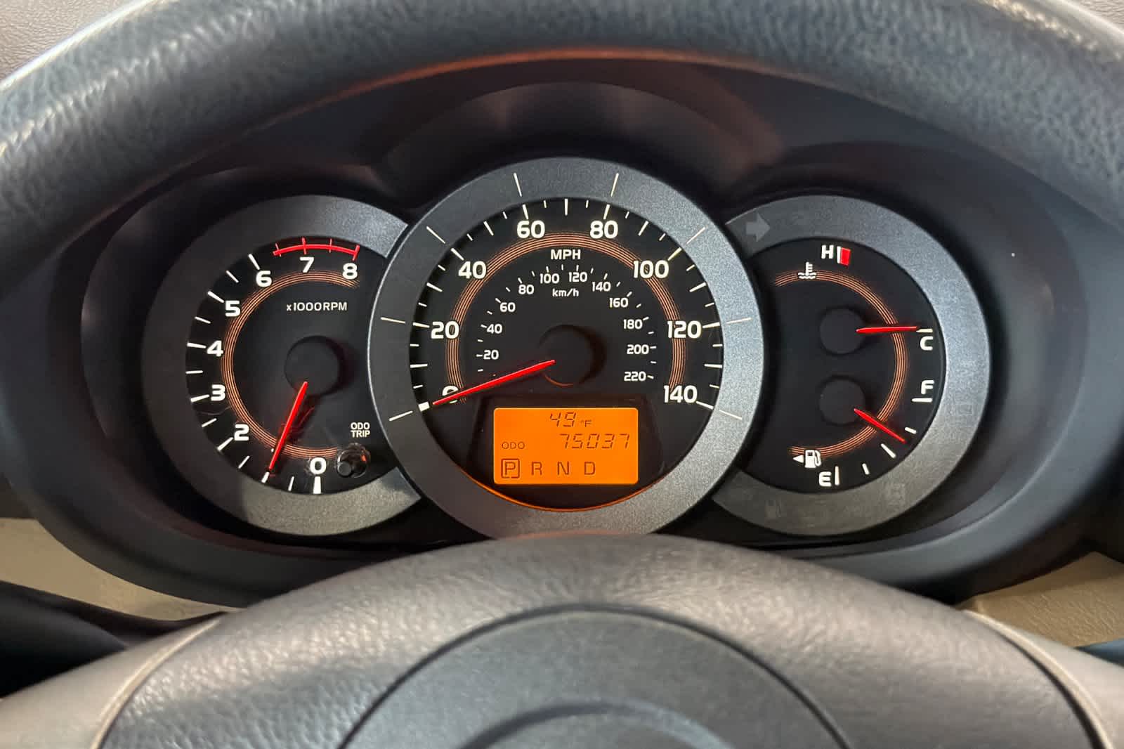 Thumbnail: 2011 Toyota RAV4 - 24