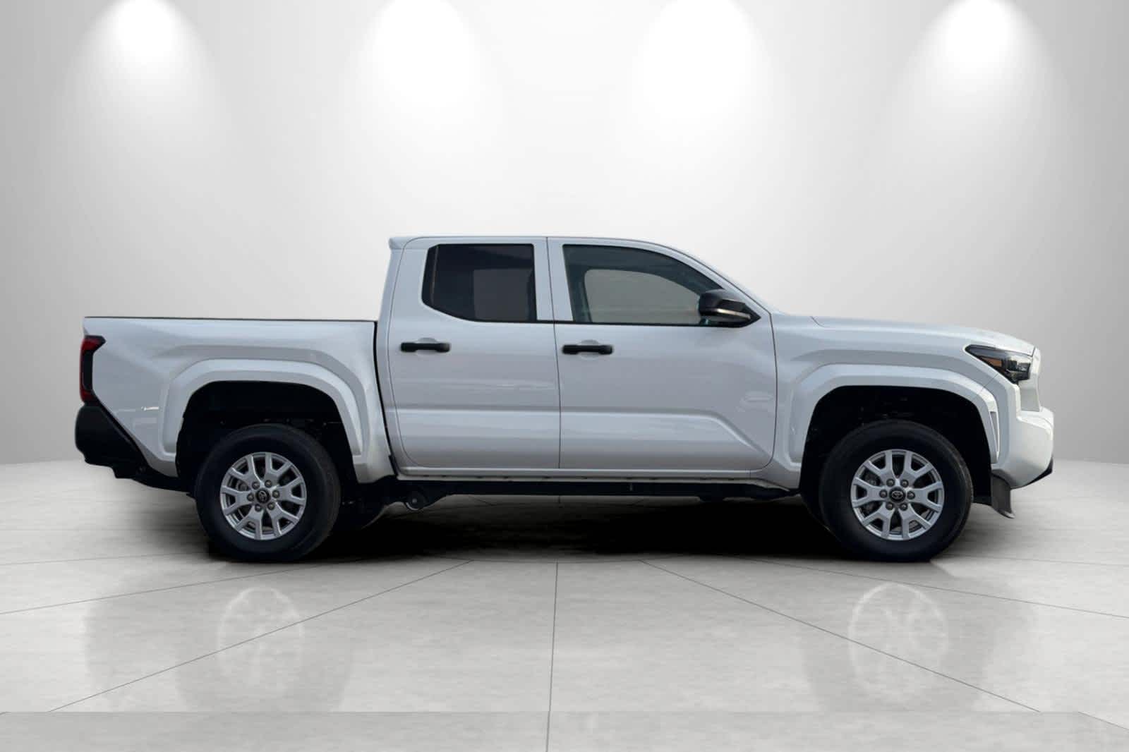 Thumbnail: 2025 Toyota Tacoma - 8