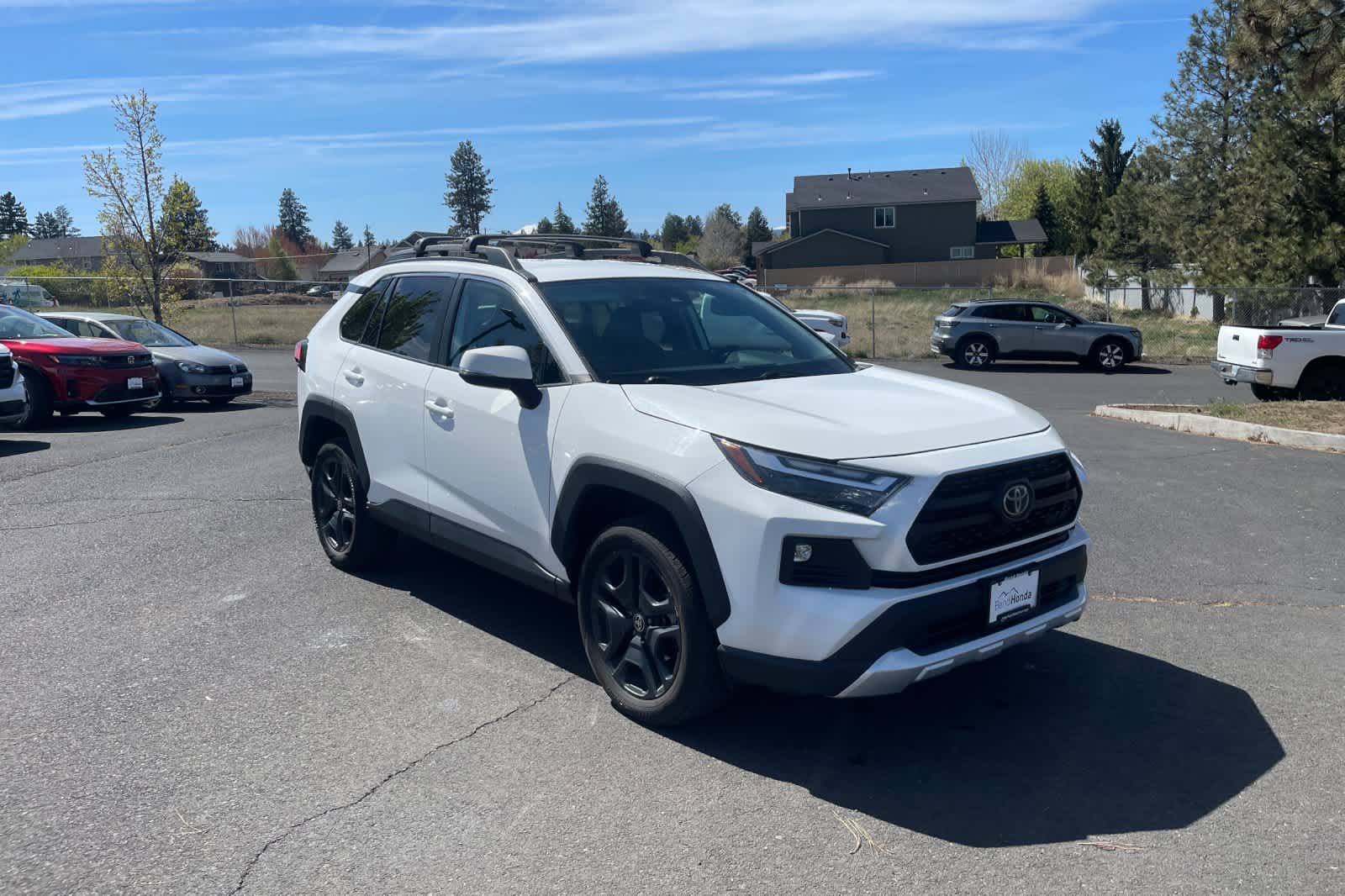 Thumbnail: 2022 Toyota RAV4 - 7