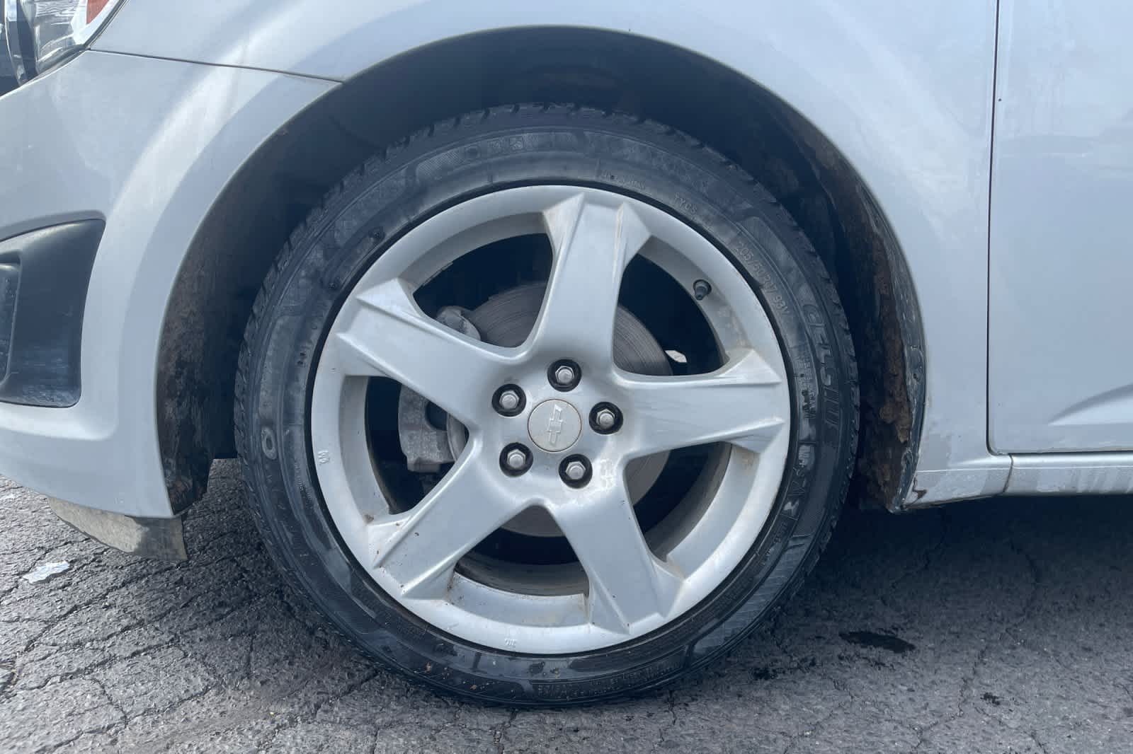 Thumbnail: 2015 Chevrolet Sonic - 11