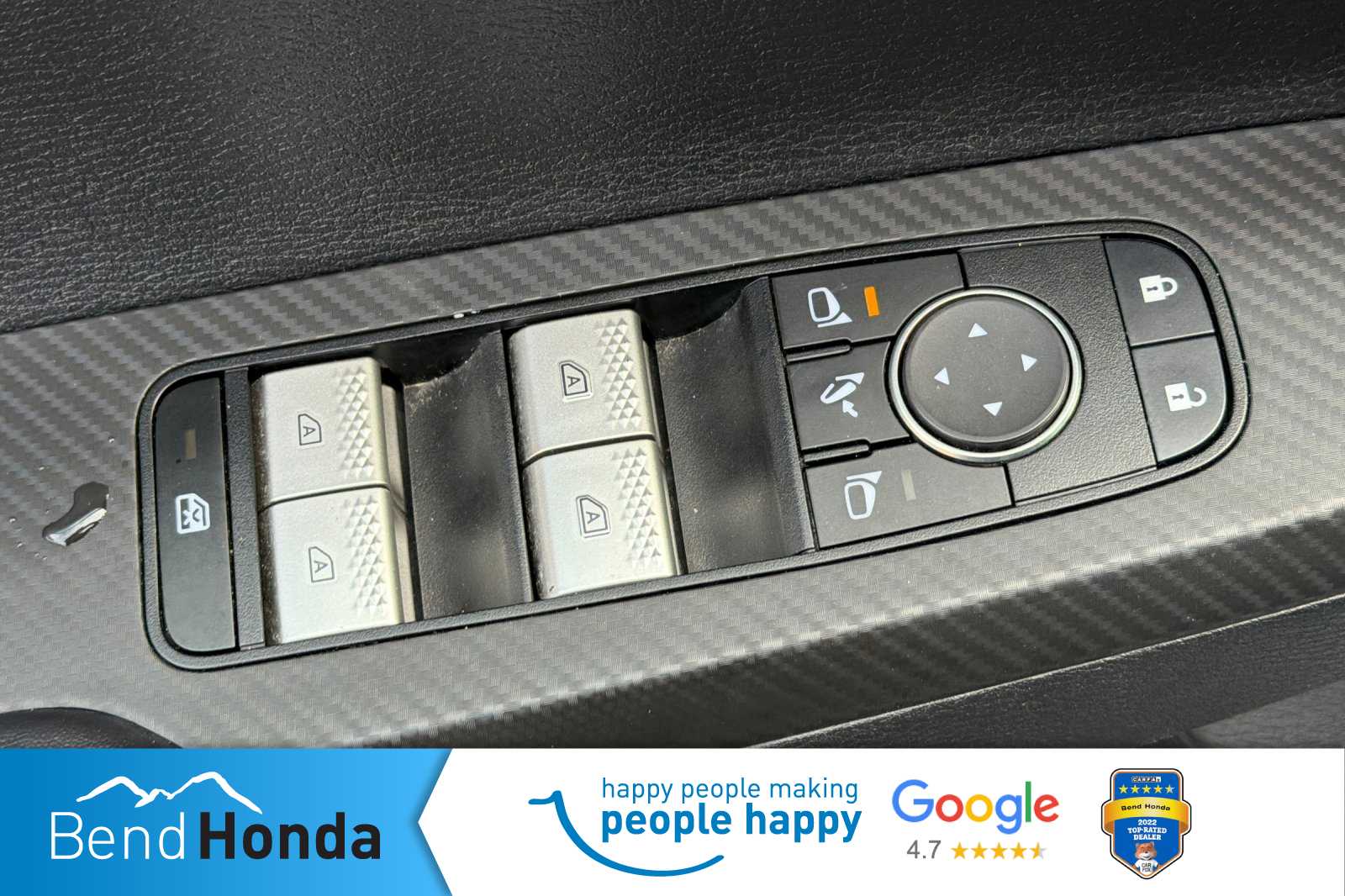 Thumbnail: 2024 Mitsubishi Outlander - 15