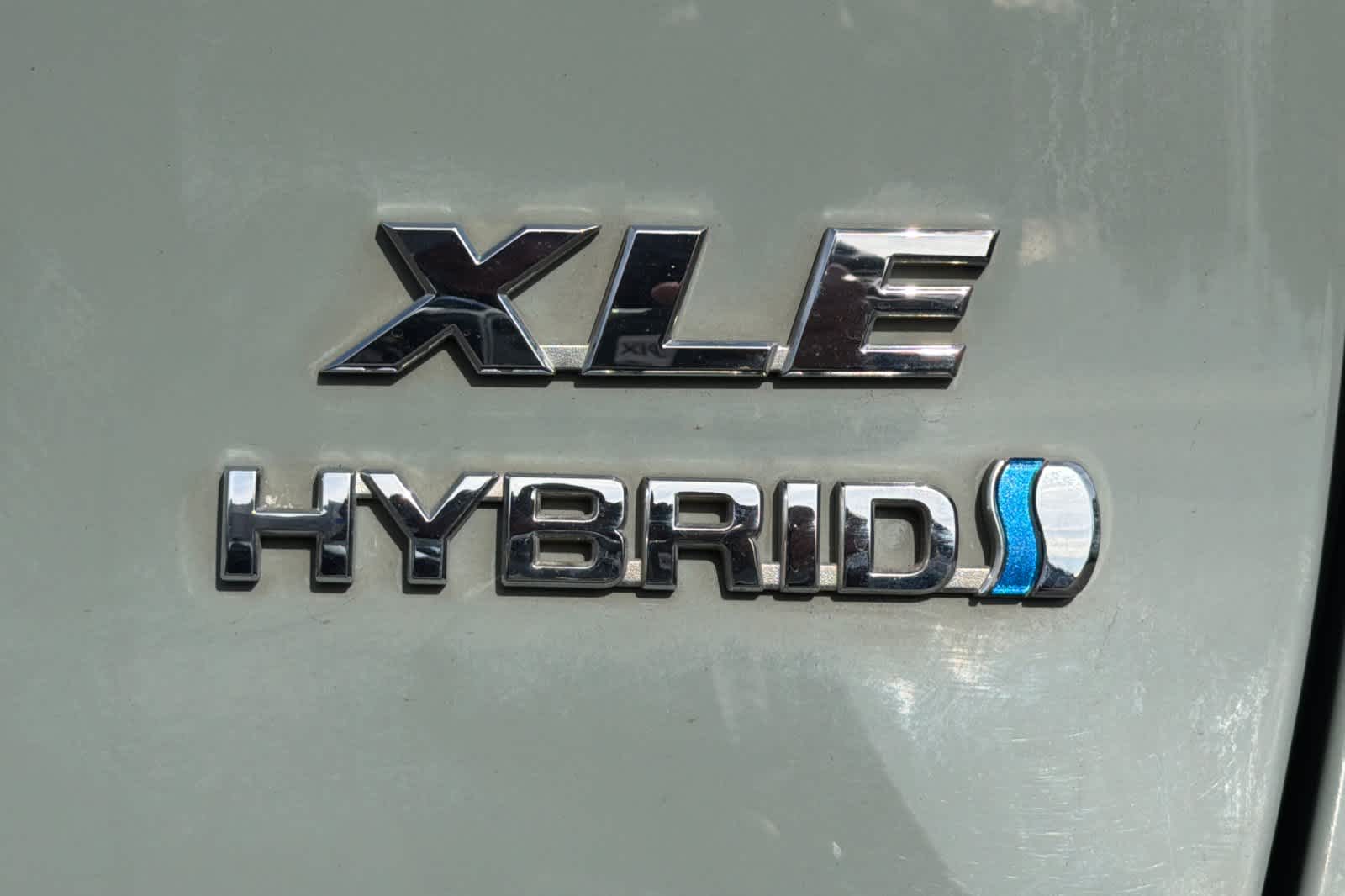 Thumbnail: 2019 Toyota RAV4 - 12