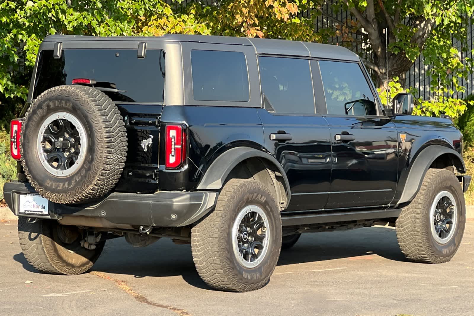 Used 2022 Ford Bronco 4-Door Badlands with VIN 1FMEE5DP1NLB24176 for sale in Bend, OR