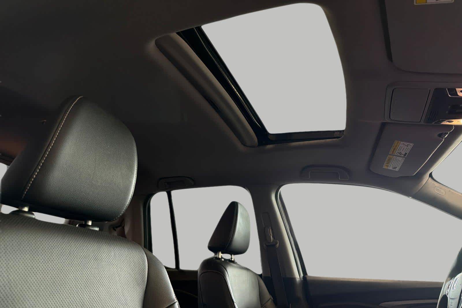 Thumbnail: 2022 Honda Ridgeline - 18