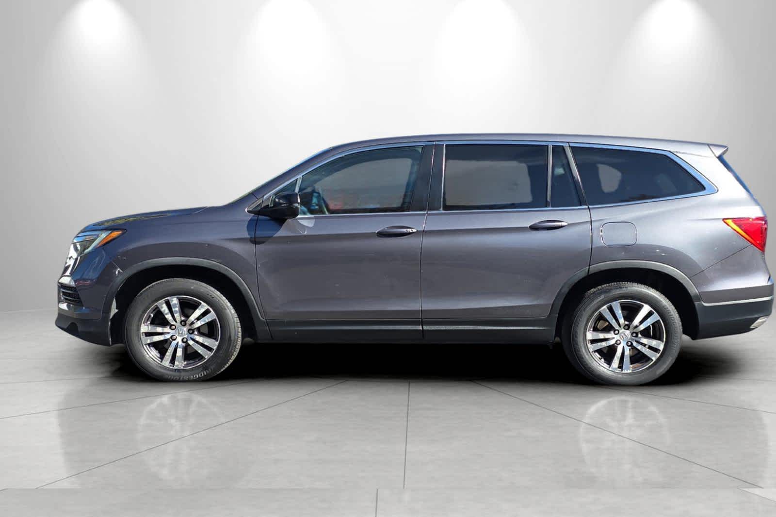 Thumbnail: 2016 Honda Pilot - 5