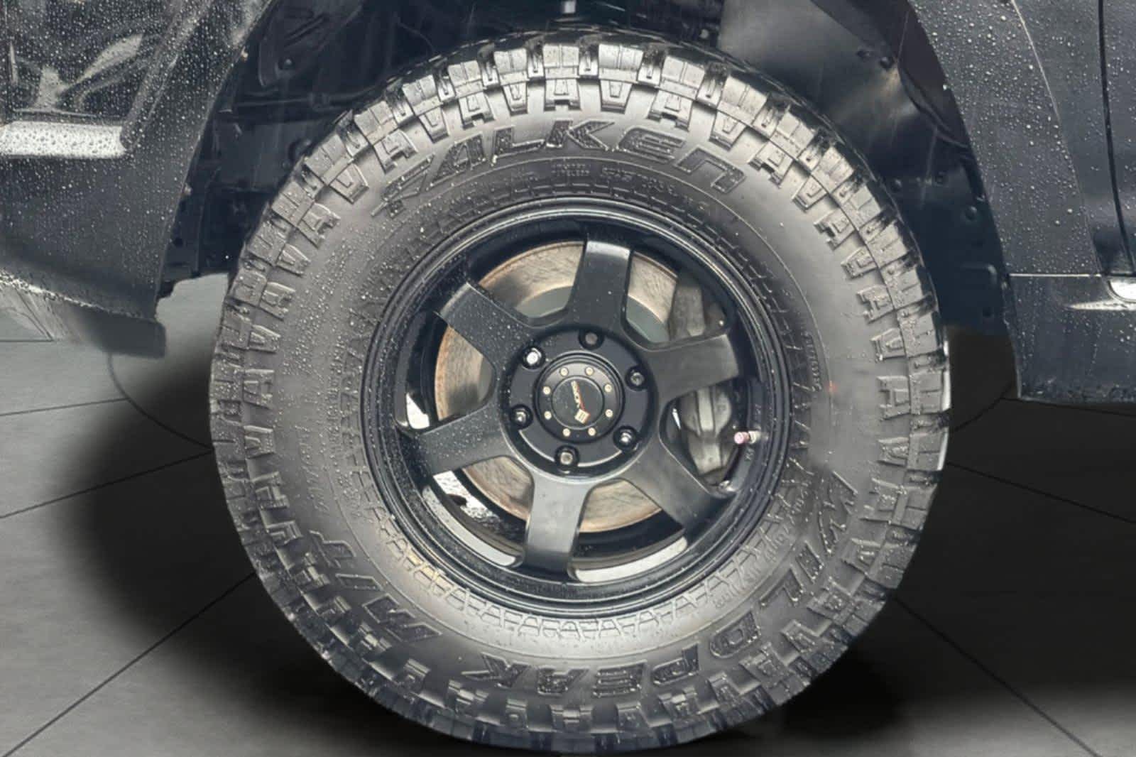 Thumbnail: 2010 Toyota 4Runner - 11