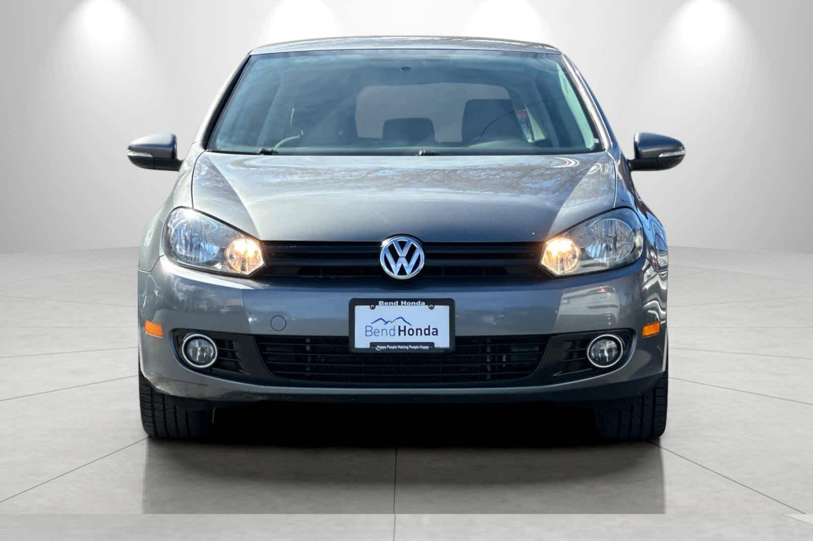 Thumbnail: 2012 Volkswagen Golf - 10
