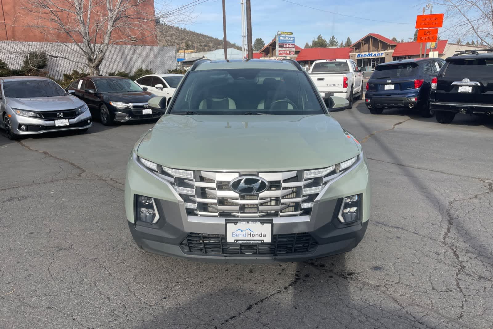 Thumbnail: 2022 Hyundai Santa Cruz - 10