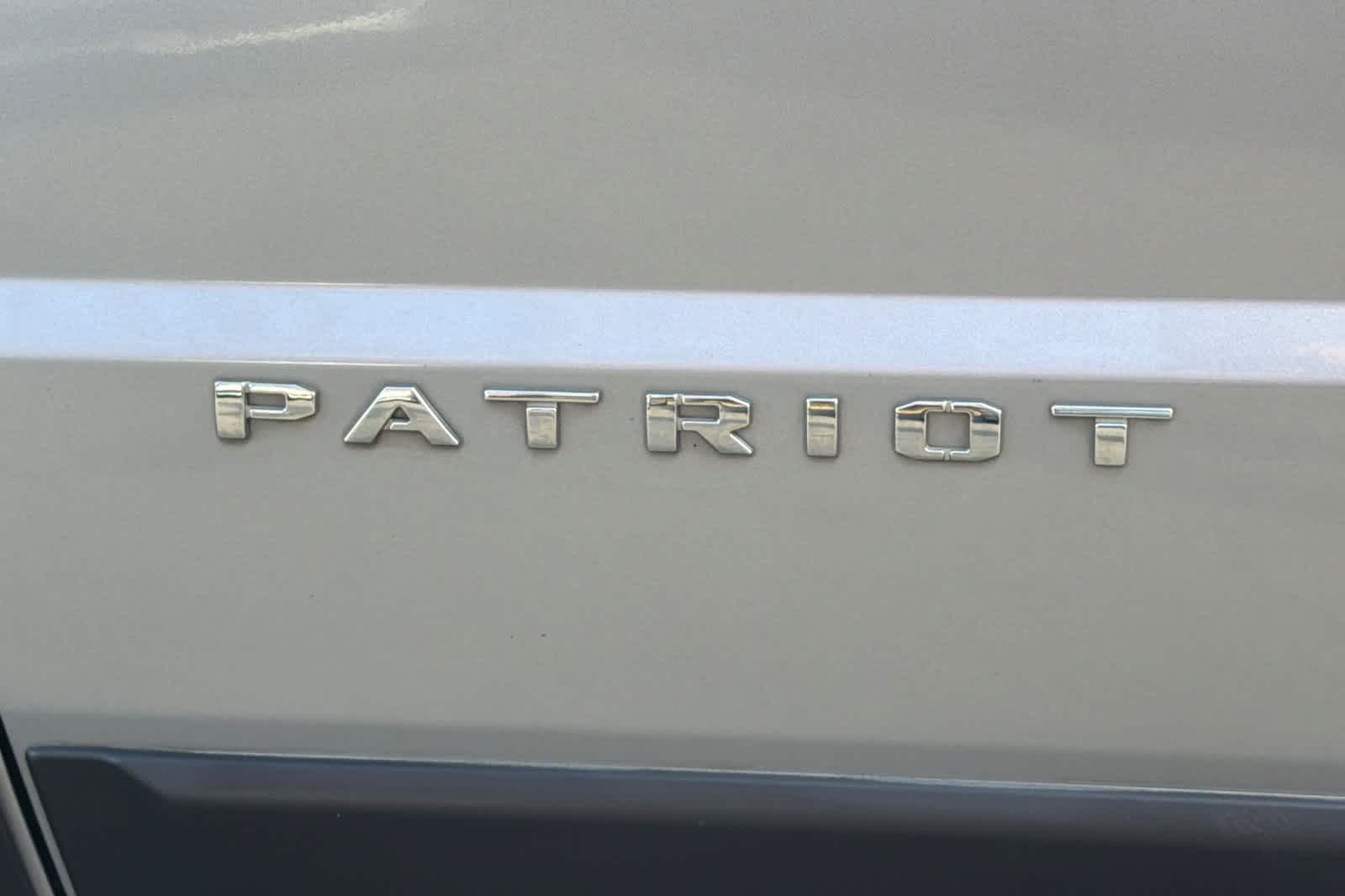 Thumbnail: 2016 Jeep Patriot - 12