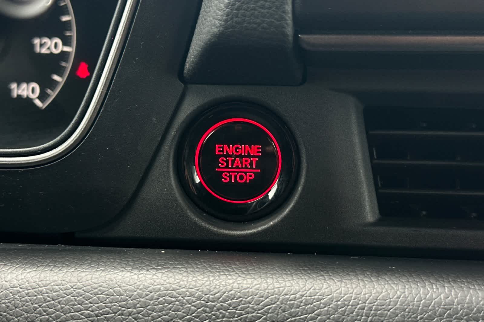 Thumbnail: 2024 Honda Pilot - 25