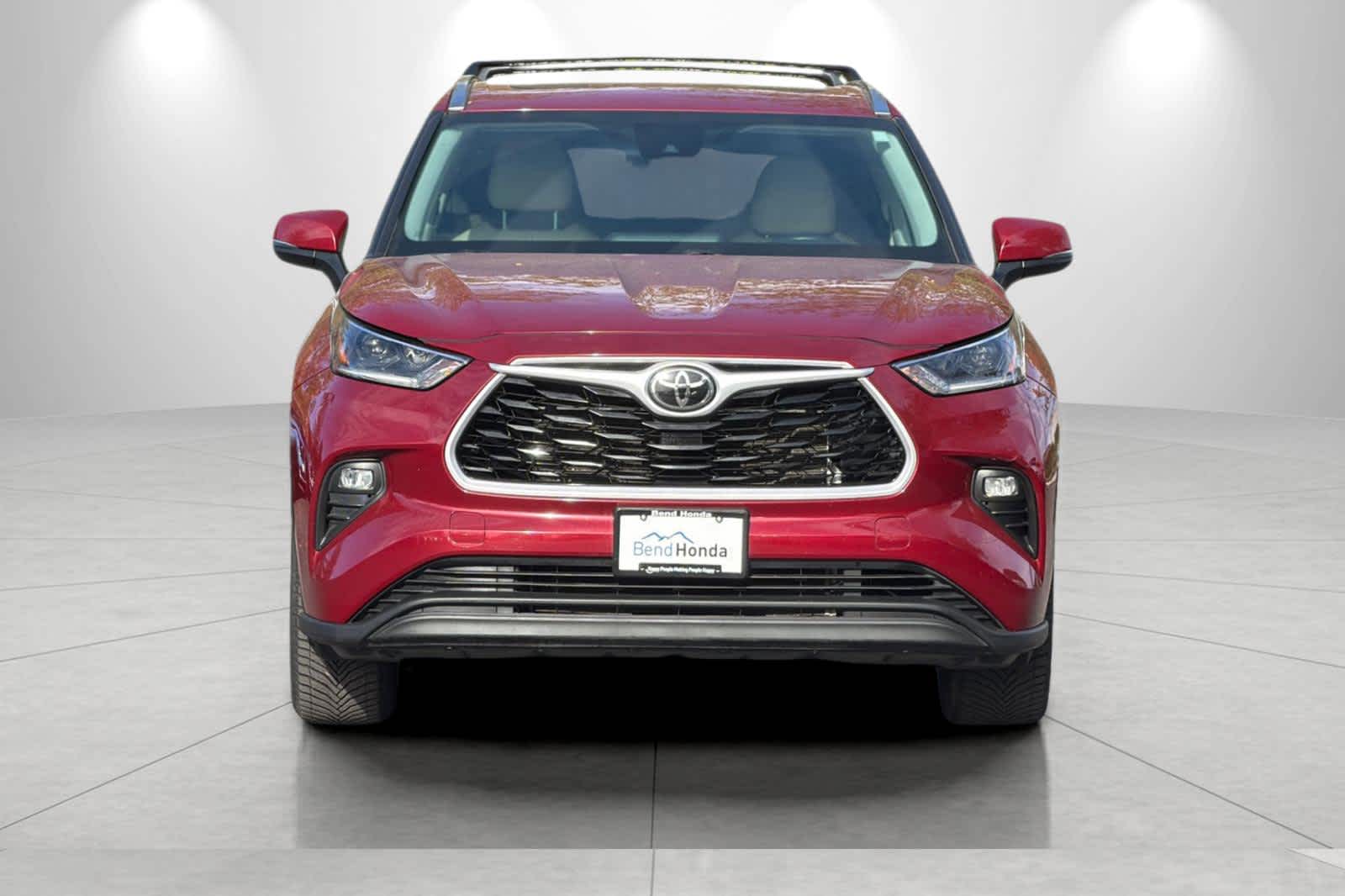Thumbnail: 2021 Toyota Highlander - 9